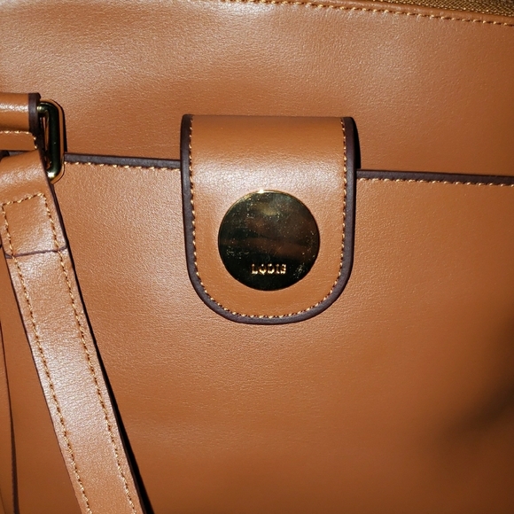 Lodis Rodeo RFID Crossbody Bag - Picture 2 of 9